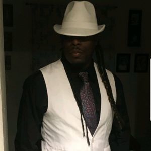 Meet your Posher, Cj